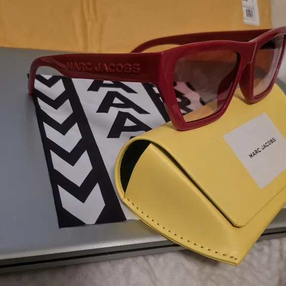 NEW Marc Jacobs RED Sunglasses with Yellow Case Marc Jacobs Sunglasses MARC 614/S 0C9A-4S - Best Price and  main image 3